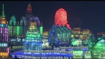 Festival de neve e gelo na China atrai turistas do mundo todo