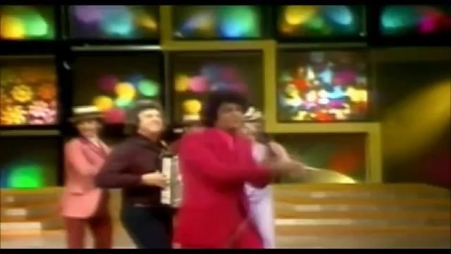 _ Enrico Macias - c'est ça l amour çà sert à çà l'amour