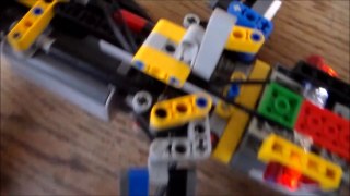 LEGO Technics-Power Function - Quadriped Walker (Spider Design)