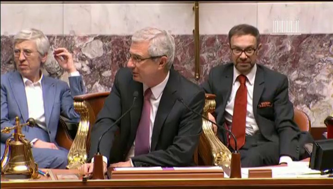Polémique "Tous à poil" : Copé "champion du bobard", selon un député socialiste