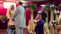 MINI ELVIS WEDDING MIDGET MIGHTY MIKE