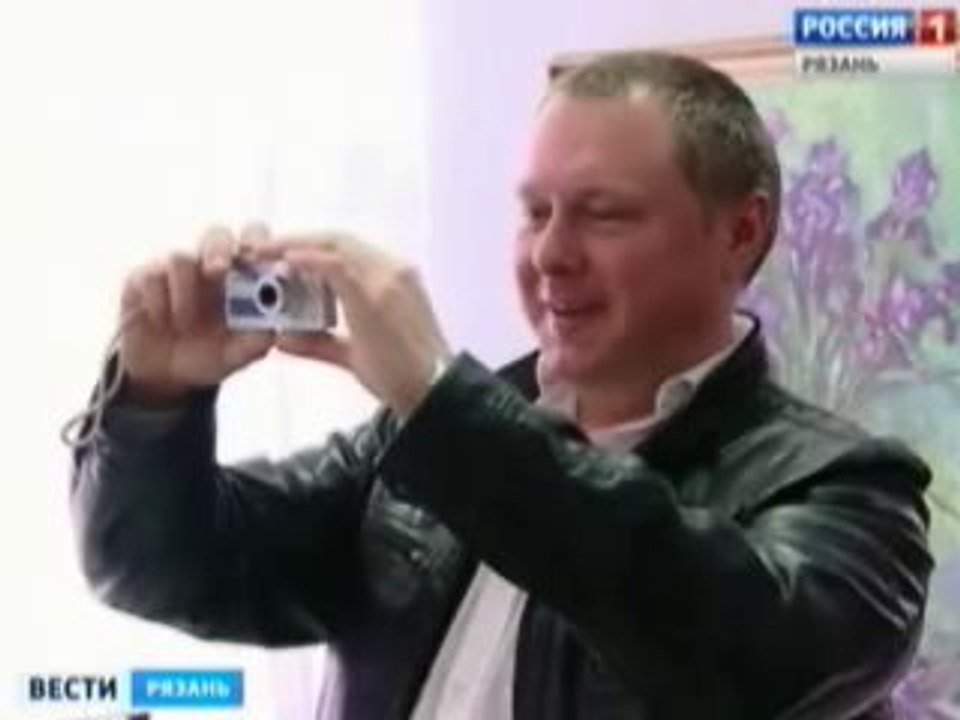 Художник Алексей Акиндинов. Картина "Ленин в Январе". Телеканал "Россия 1". Открытие выставки "Весна 2013". 24.04.2013.