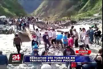 Download Video: Cusco: rescatan a más de 250 turistas varados en ruta alterna a Machu Picchu