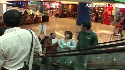 Shopping In Singapore by Asiatravel.com