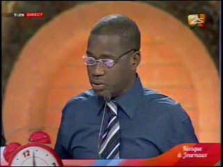 Revue des titres du jeudi 13 février 2014 (2sTv)