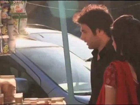 Pavitra Rishta : Purvi goes in flash back