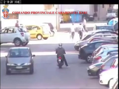 Trani - Sgominata banda di spacciatori, consegnavano le dosi a domicilio (12.02.14)