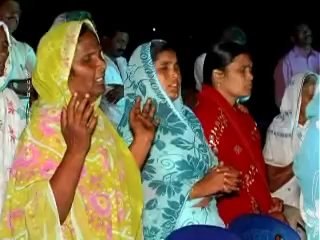 Praise and Worship Service at Vennadevi part 1