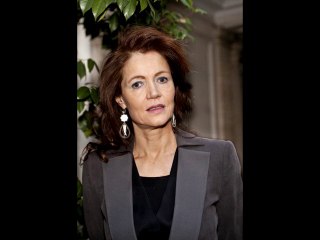 Jeanne Bordeau artiste, auteur et fondatrice d’un bureau de style en langage, l’Institut de la qualité de l’expression,