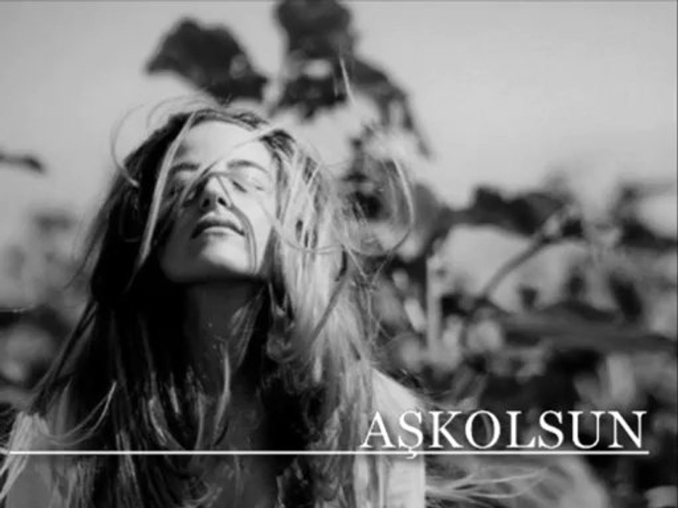 Ebru Yaşar - Ömrümüzün Baharı Birlikte Geçsin