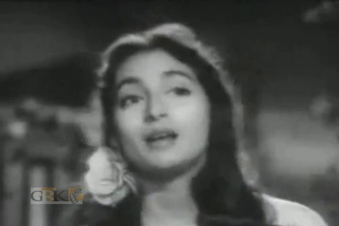 Ye Raatein Ye Mausam Nadi Ka Kinara