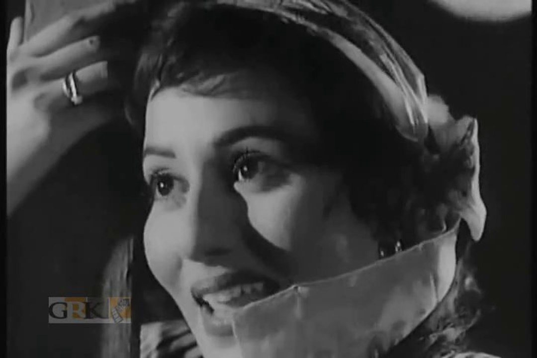 Kya Kar Dala Tune Dil Tera Hogaya - HOWRAH BRIDGE