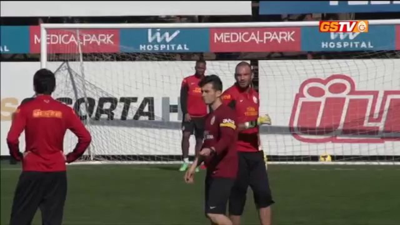 FUTBOL Drogba Kaleye Geçti