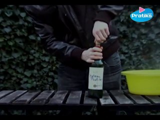 ¿Cómo re-tapar una botella con un corcho?