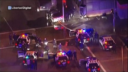Espectacular persecución policial en EEUU