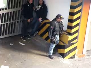Funcionarios del SEBIN disparan BALAS contra Estudiantes en Caracas. 12-02-2014