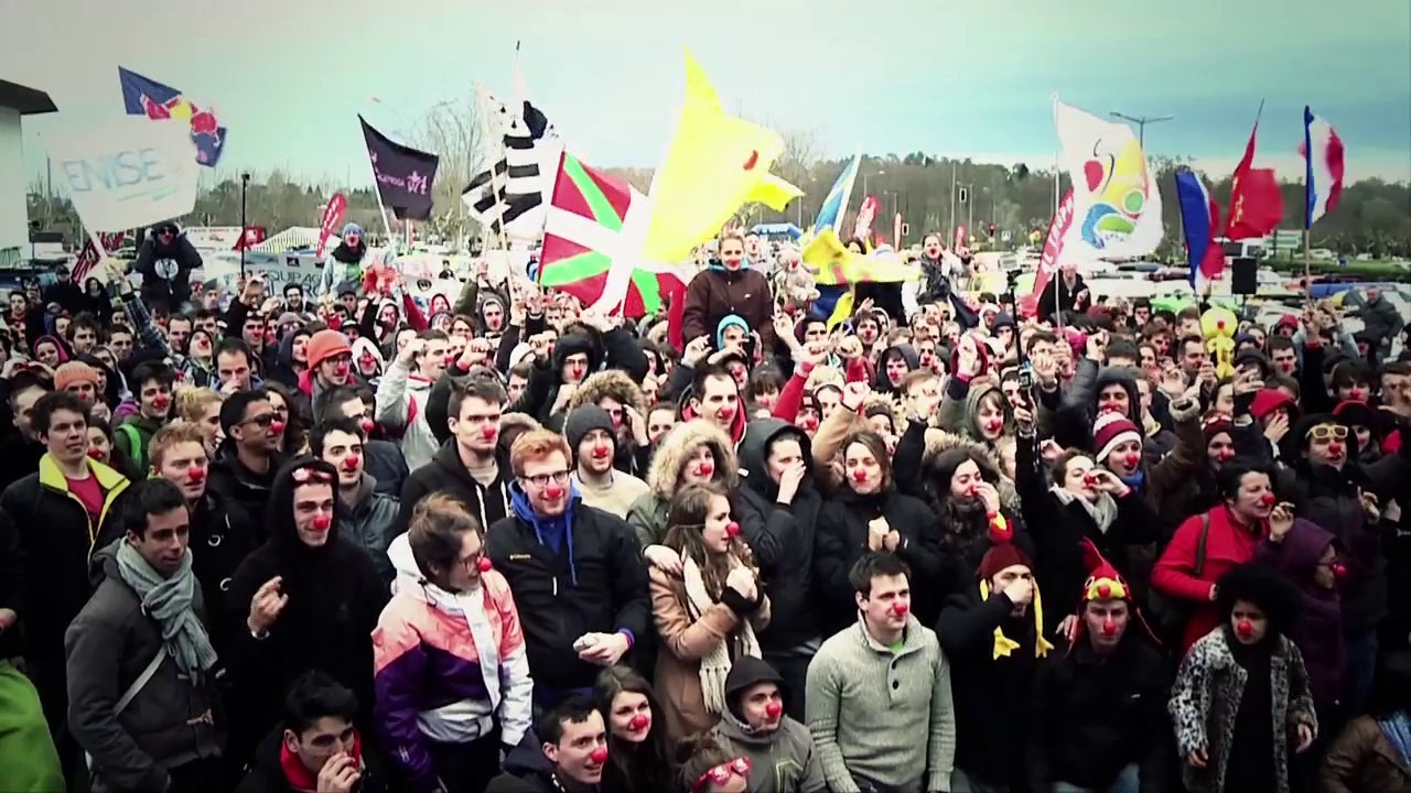 Raid 4L Trophy 2014 JT1 | Premier jour des villages départ