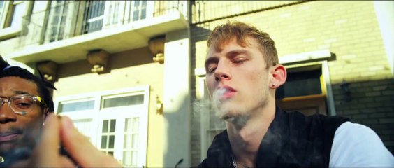 Machine Gun Kelly Feat. Wiz Khalifa - Mind Of A Stoner (Official Video)