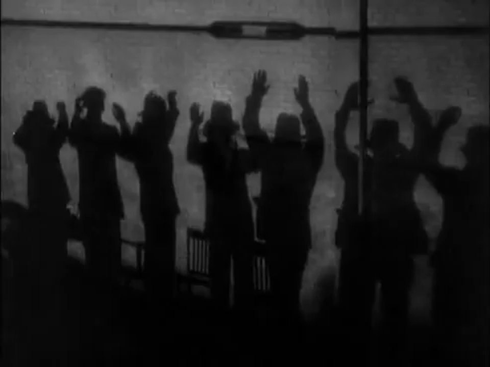 Scarface (1932) - St. Valentine's Day Massacre