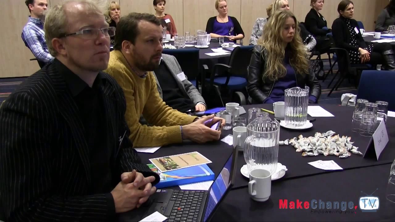 Make Change TV Ep. 5_ Lars Kolind on CSR, _Unboss_ and David Hessekiel on _Cause Marketing_