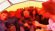 Trapped Antarctica passengers celebrate 2014