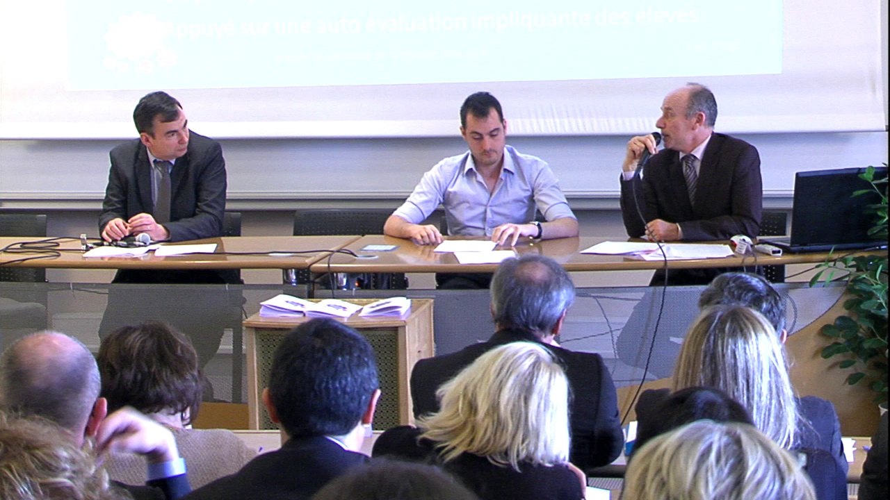 Réussite éducative : évaluation, bienveillance et égalité