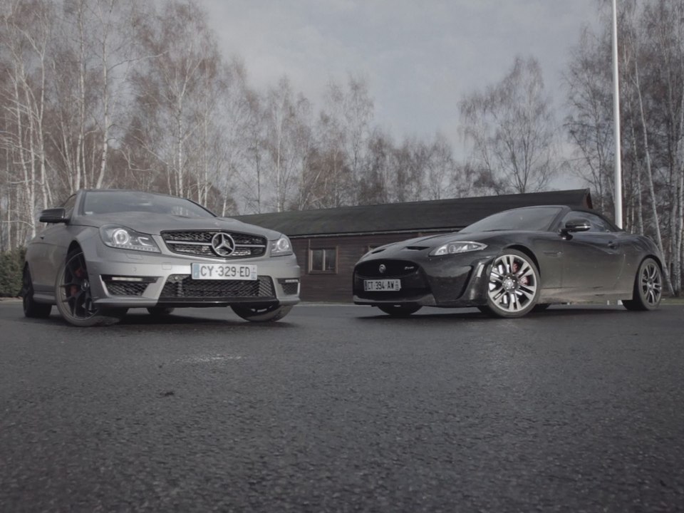 Match Mercedes C 63 AMG - Jaguar XKR-S