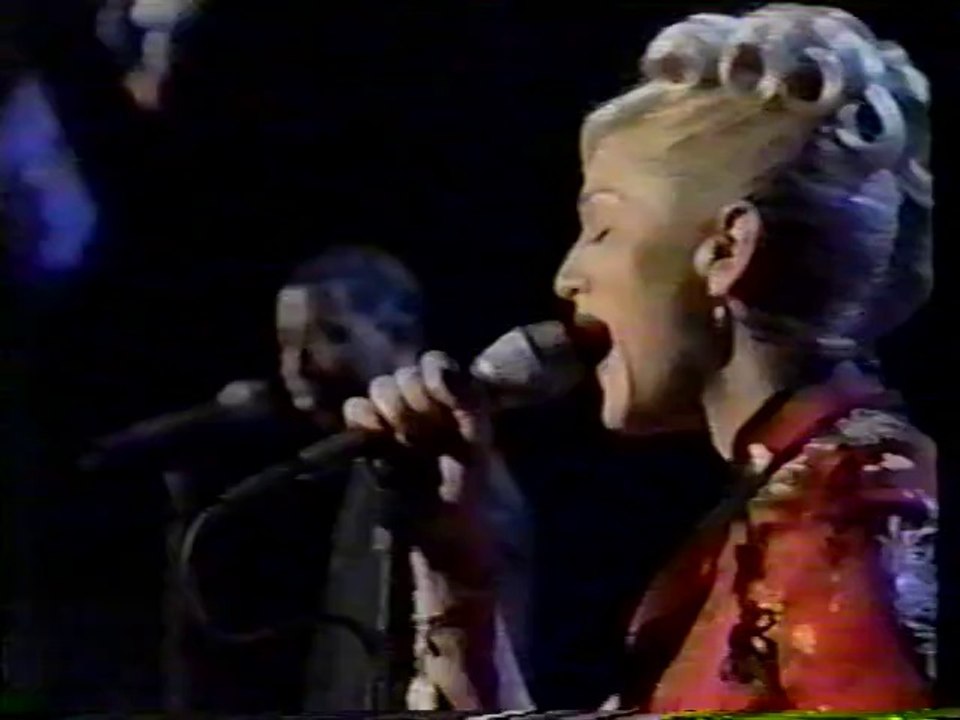 take a bow american music awards