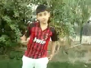 Chair freeze by BBOY SMOOTHY-MoB cReW