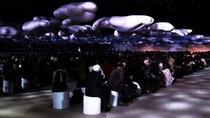 Sunny days return for Marc Jacobs