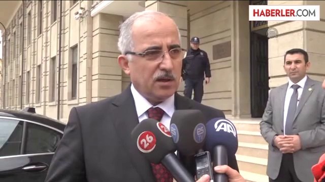 Balkanlardan Gelen Öğrenciler, Vali Güngör Azim Tuna'yı Ziyaret Etti