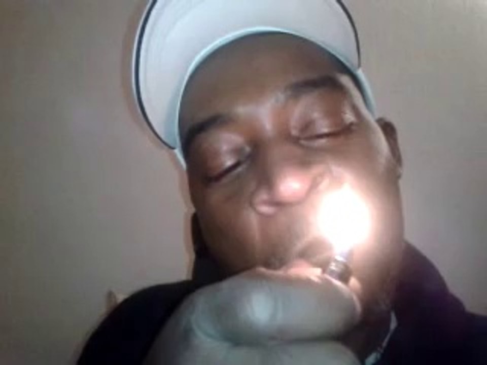 LA PLANÈTE TERRE SANS ARGENT ET SANS FRONTIÈRES.