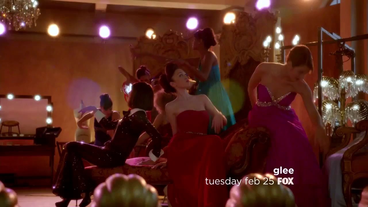 Glee Promo Glee Makes Its Mark On Tuesdays