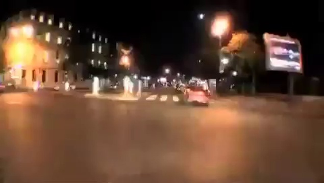 Paris Derniere à la rencontre des Airnadette