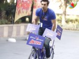 Watch Abhi Ke Abhi - Ranbir Kapoor On Cycle! | Hindi Latest News | IPL 2014