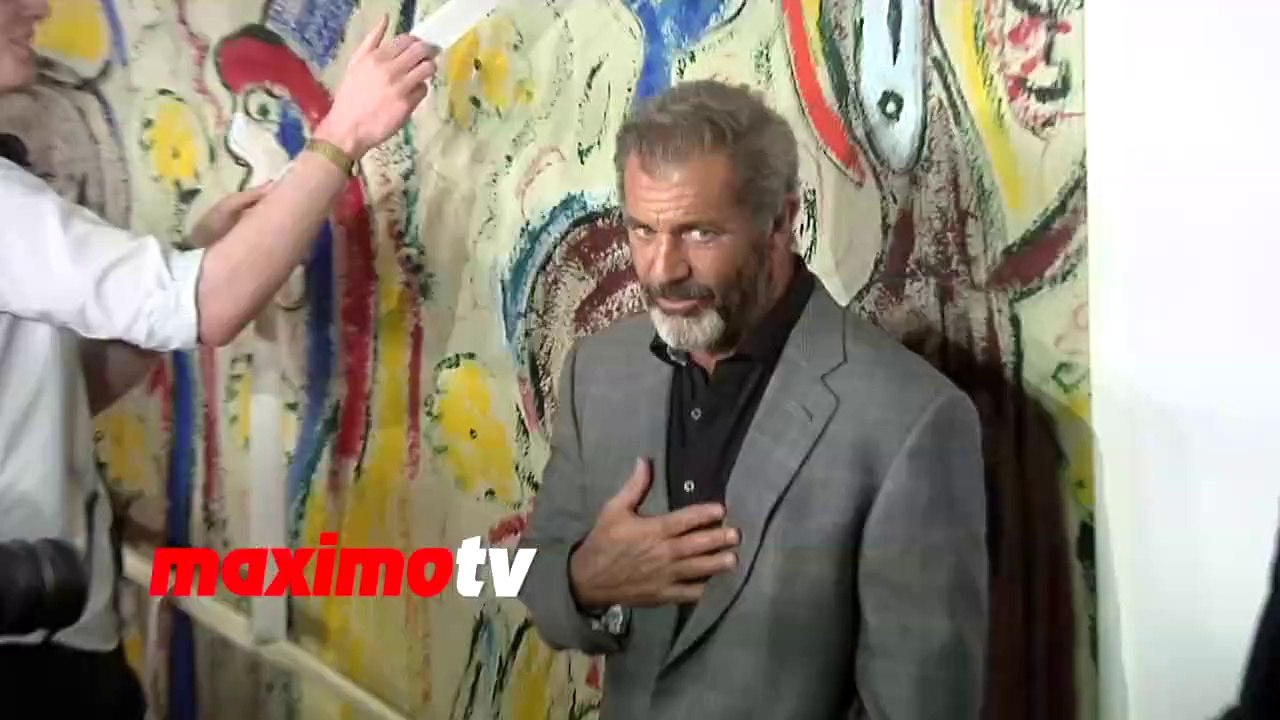 Mel Gibson Attends Mending Kids "Rock N' Roll All-Star Event" Red Carpet