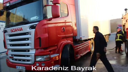 TIR YANMAKTAN SON ANDA KURTULDU-KARADENİZ BAYRAK