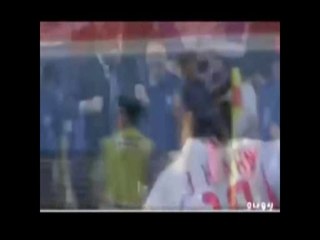Minuto 117: gol de Ahn Jung-Hwan (Corea del Sur) vs. Italia (Mundial 2002)