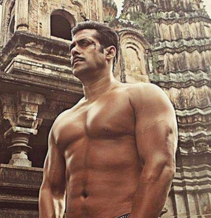 Salman Khan Work Out in Gym- Body Building for "Jai ho" & "Kick" Movie