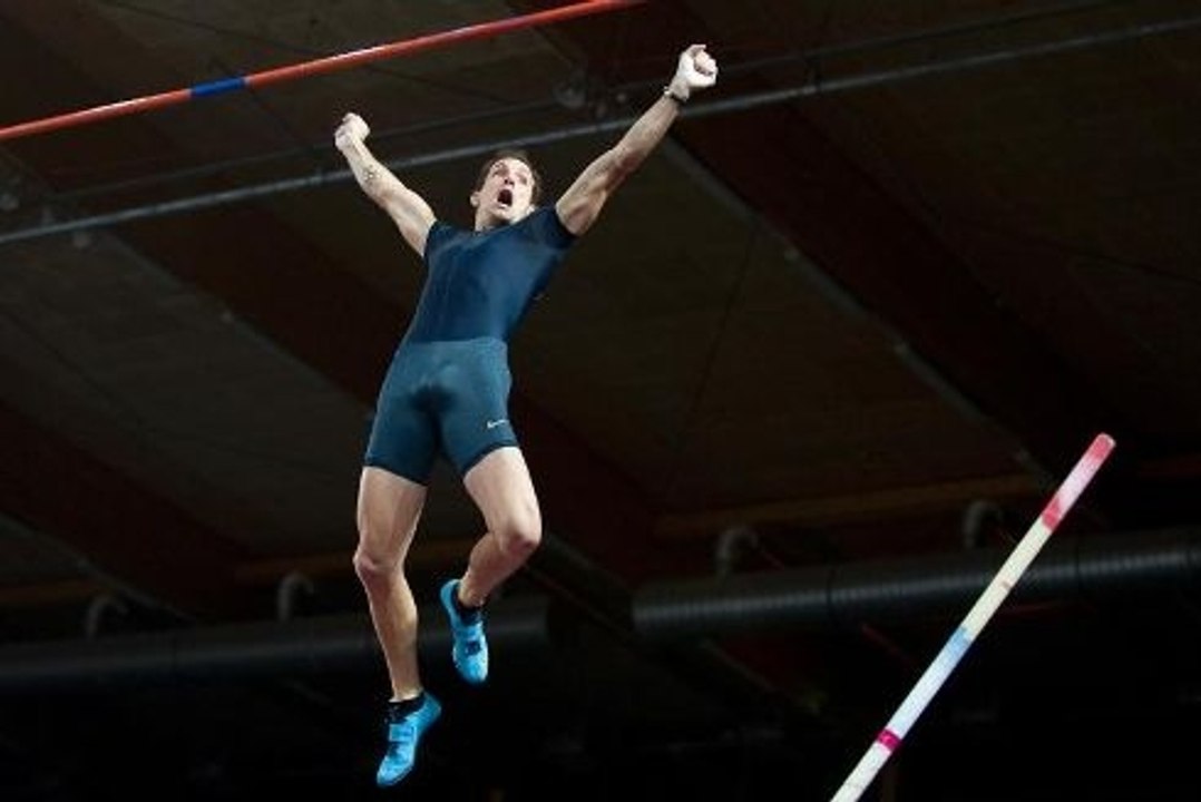 Renaud Lavillenie : Nouveau record du monde de saut à la perche à 6,16 mètres