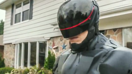 RoboCop-Featurette #3 Subtitulado en Español (HD) Samuel L. Jackson