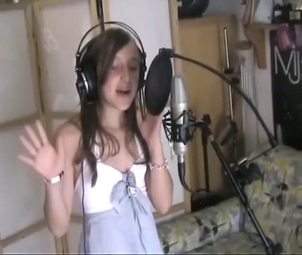 Bruno Mars - Grenade (Martina Bellinello) seslisehir / seslisehir / seslisehir [ATİL_44]