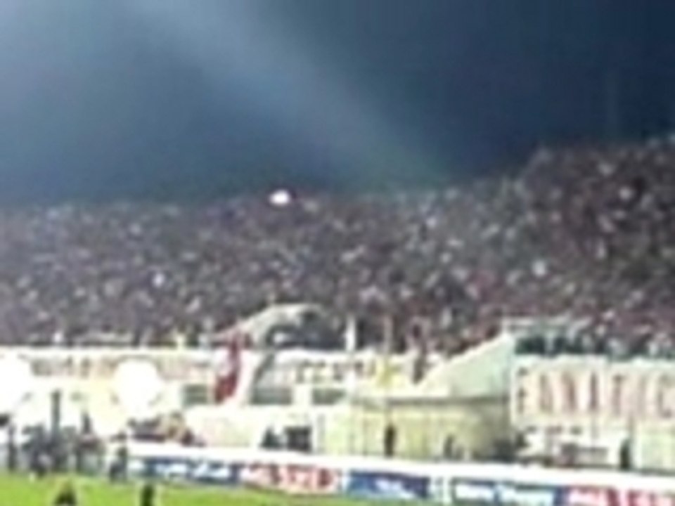 Ess_far_chants_supporters