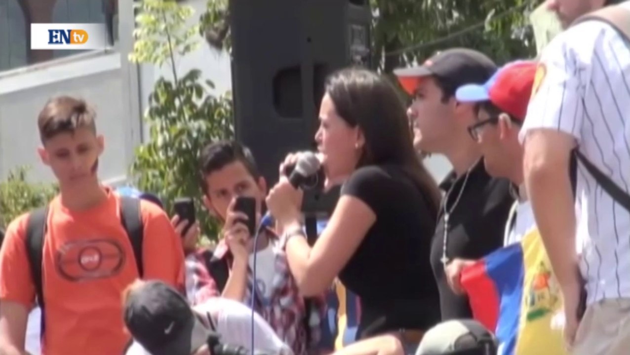 Estudiantes y opositores protagonizan nueva jornada de protesta en Venezuela