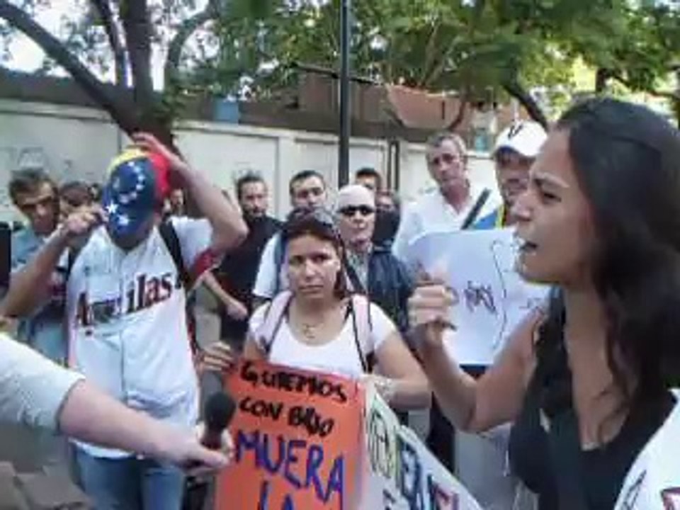 Venezolanos en contra del régimen de Nicolas Maduro