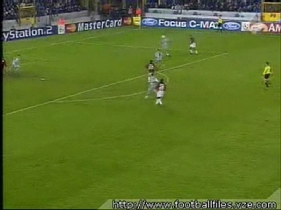 Adriano Vs Kaka