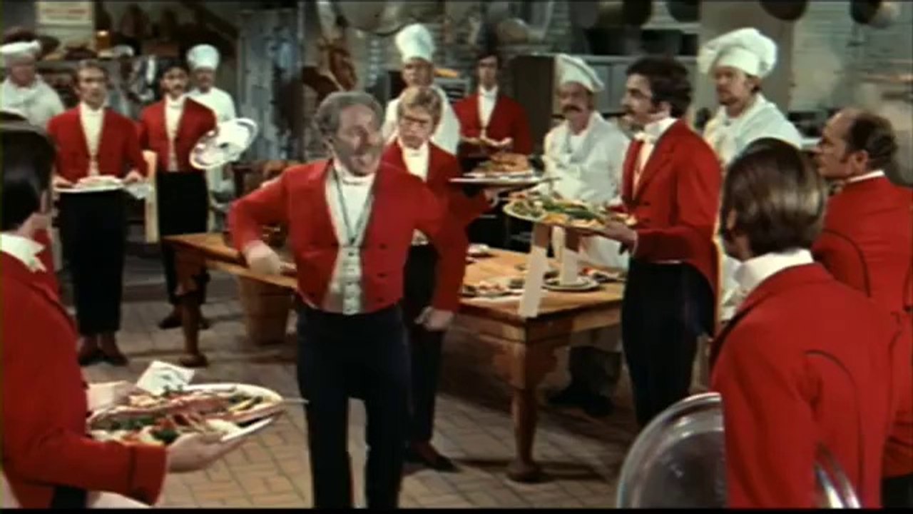 HELLO DOLLY