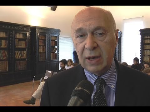 Napoli - Paolo Mieli fa I conti con la storia (15.02.14)