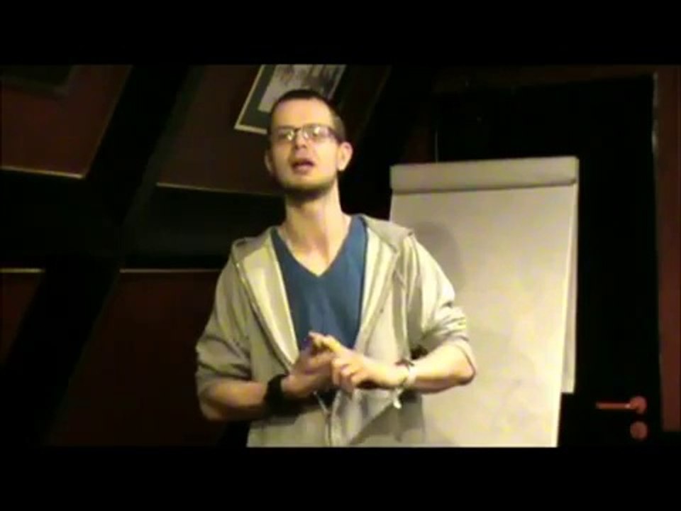 Repas Ufologique de Metz : Christian Comtesse et Damien parlent d'ufologie (26-01-2013) (Introduction)
