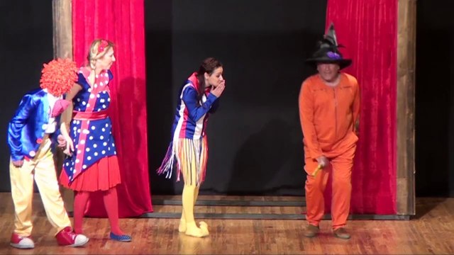 Sihirli Sahne Müzikli Danslı Çocuk Oyunu